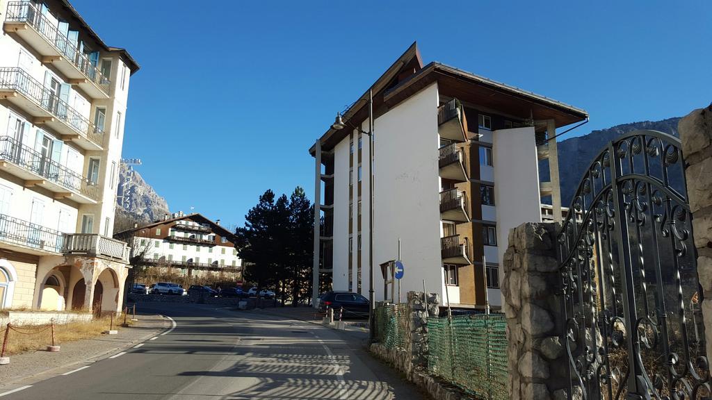 Supermountainski Cortina Cortina d'Ampezzo Exterior foto